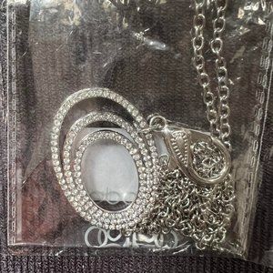 Paparazzi, Dizzying Dazzle, White, Lanyard